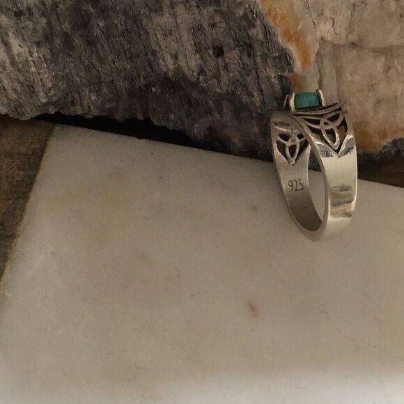 Ring, Turquoise and Sterling Silver Ring, Celtic Design, NEW, size 8.5, Handmade - Picture 8 of 9